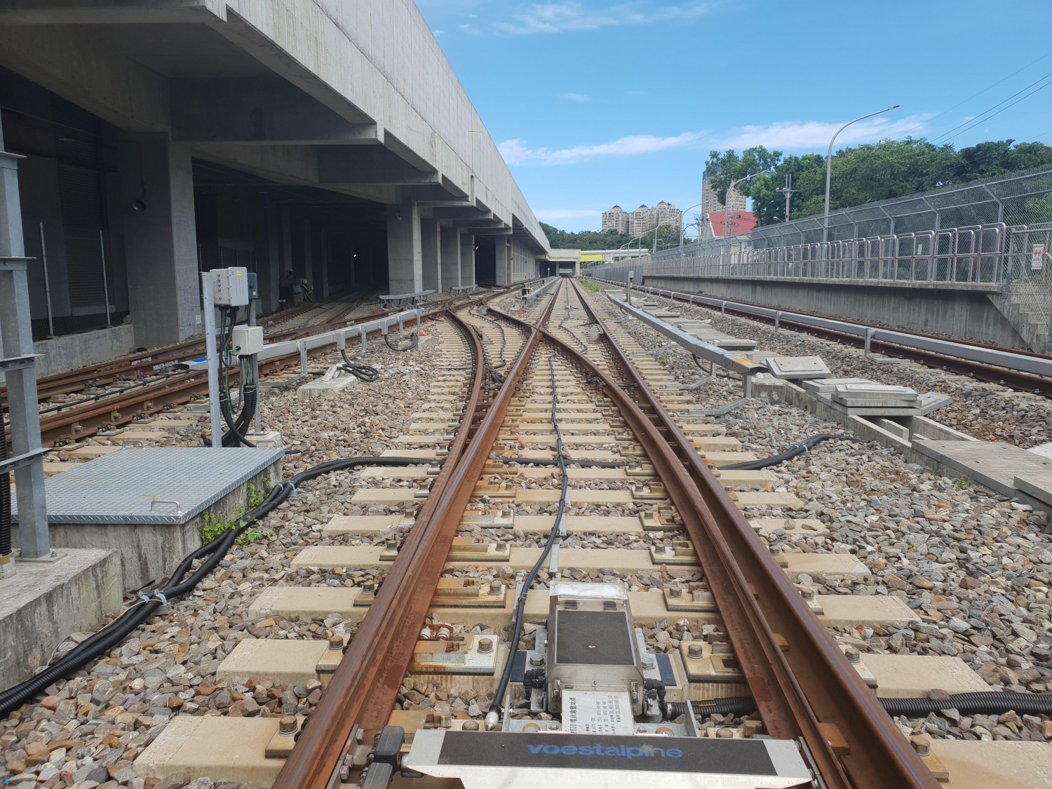 台北大眾捷運系統CF611環狀線軌道工程(第一階段)